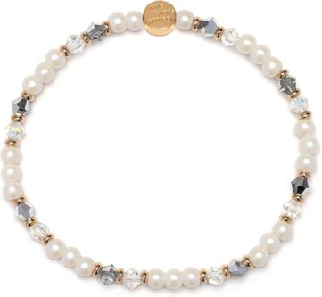 The Strand of Pearl Bracelet: Where Jewelry Meets Storytelling